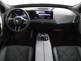 BMW iX (2026) thumbnail 4
