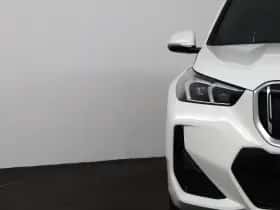 BMW X1 (2023) thumbnail 29