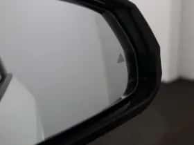 BMW X1 (2023) thumbnail 36