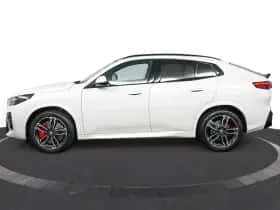 BMW iX2 (2026) thumbnail 3