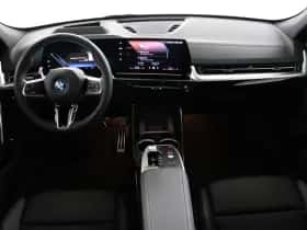 BMW iX2 (2026) thumbnail 4