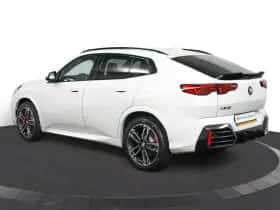BMW iX2 (2026) thumbnail 9