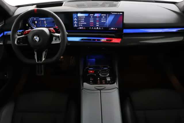 BMW M5 (2026) thumbnail 4