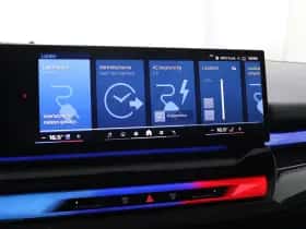 BMW M5 (2026) thumbnail 63