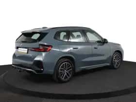 BMW X1 (2023) thumbnail 2