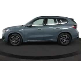 BMW X1 (2023) thumbnail 3