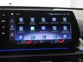 BMW X1 (2023) thumbnail 56