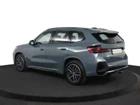 BMW X1 (2023) thumbnail 10