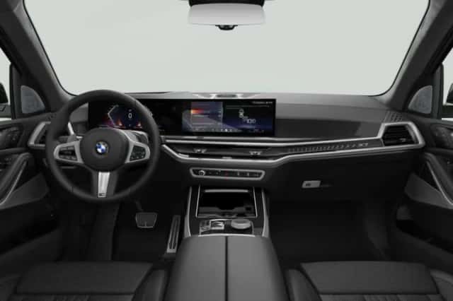 BMW X7 (2026) thumbnail 3