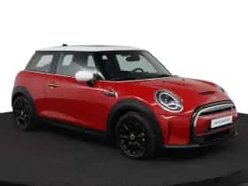 MINI Electric (2022) thumbnail 3
