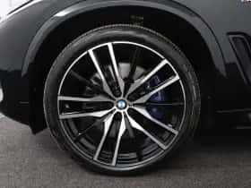 BMW X5 (2019) thumbnail 28