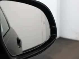 BMW X5 (2019) thumbnail 37
