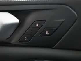 BMW X5 (2019) thumbnail 41