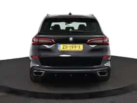 BMW X5 (2019) thumbnail 66