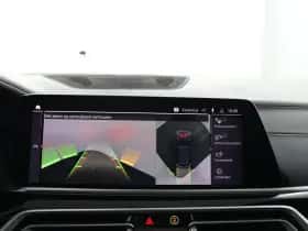 BMW X5 (2019) thumbnail 8