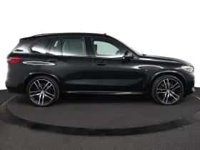 BMW X5 (2019) thumbnail 10