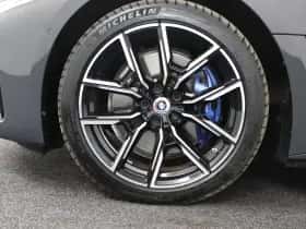 BMW i4 (2022) thumbnail 26