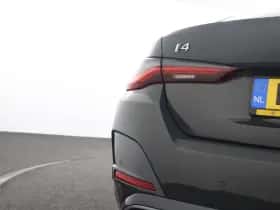 BMW i4 (2022) thumbnail 29