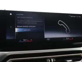 BMW i4 (2022) thumbnail 36
