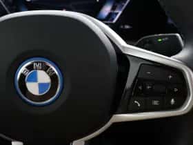 BMW i4 (2025) thumbnail 15