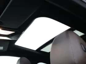 BMW i4 (2025) thumbnail 33
