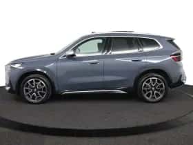 BMW X1 (2023) thumbnail 3