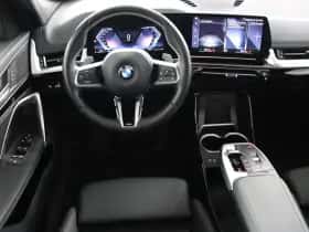 BMW X1 (2023) thumbnail 62