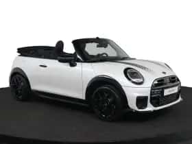 MINI Cabrio (2026) thumbnail 16