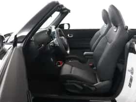 MINI Cabrio (2026) thumbnail 20