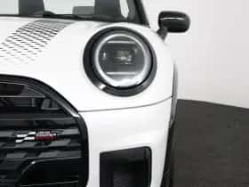 MINI Cabrio (2026) thumbnail 32