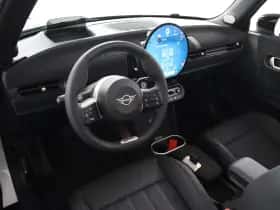 MINI Cabrio (2026) thumbnail 45