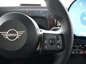 MINI Countryman (2026) thumbnail 16