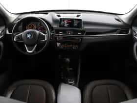 BMW X1 (2016) thumbnail 4