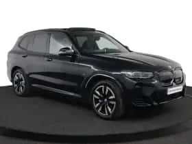 BMW iX3 (2024) thumbnail 11