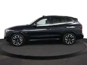 BMW iX3 (2024) thumbnail 3