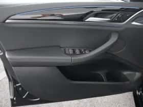 BMW iX3 (2024) thumbnail 34