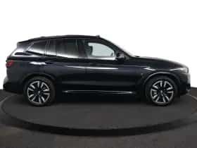 BMW iX3 (2024) thumbnail 10