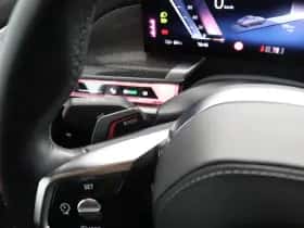 BMW i7 (2023) thumbnail 52