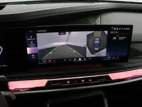 BMW i7 (2023) thumbnail 7