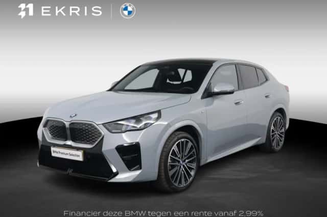 BMW iX2 (2025) thumbnail 1