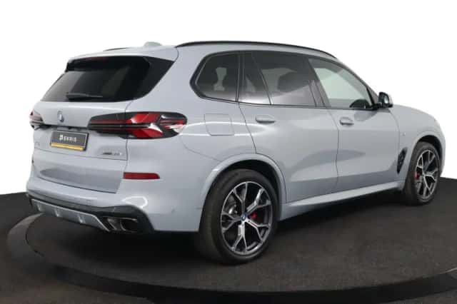 BMW X5 (2025) thumbnail 4