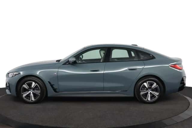 BMW i4 (2025) thumbnail 3