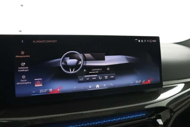 BMW i4 (2025) thumbnail 6