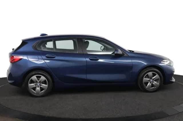 BMW 1-Serie (2021) thumbnail 6