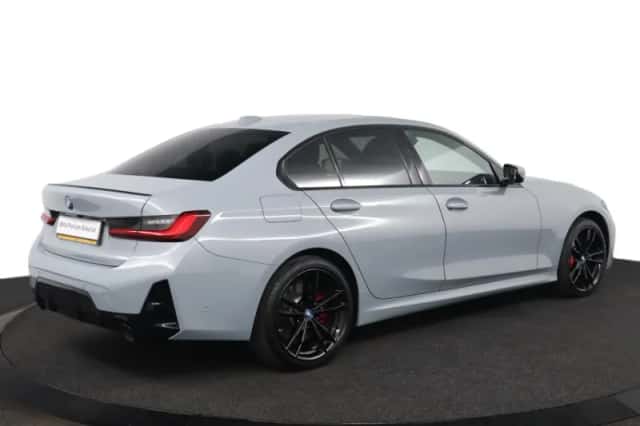 BMW 3-Serie (2024) thumbnail 4