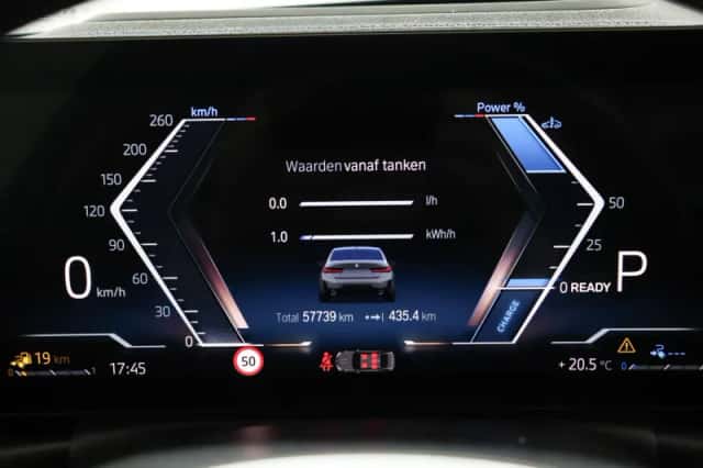 BMW 3-Serie (2024) thumbnail 5