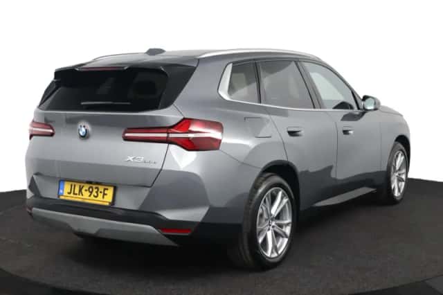 BMW X3 (2025) thumbnail 4