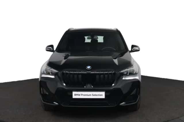 BMW X1 (2025) thumbnail 2