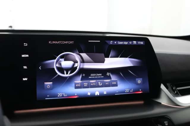 BMW X1 (2025) thumbnail 6