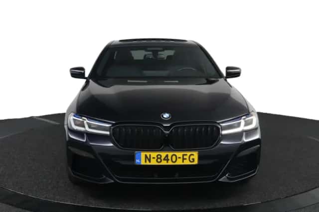 BMW 5-Serie (2021) thumbnail 2